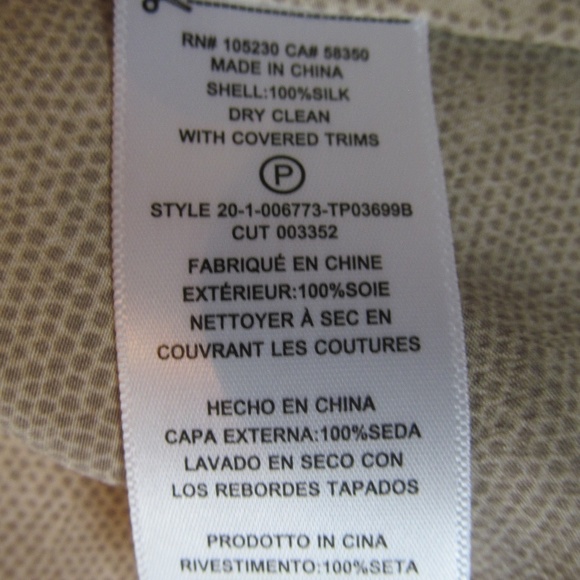 Equipment Femme 100% Silk Animal Print Buttons Up Blouse Women's Size Small - Picture 13 of 13